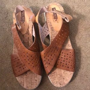Leather low wedge sandals